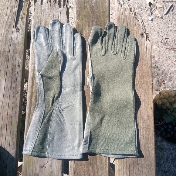 Summer flight gloves sz 11 - Picture 2 of 6